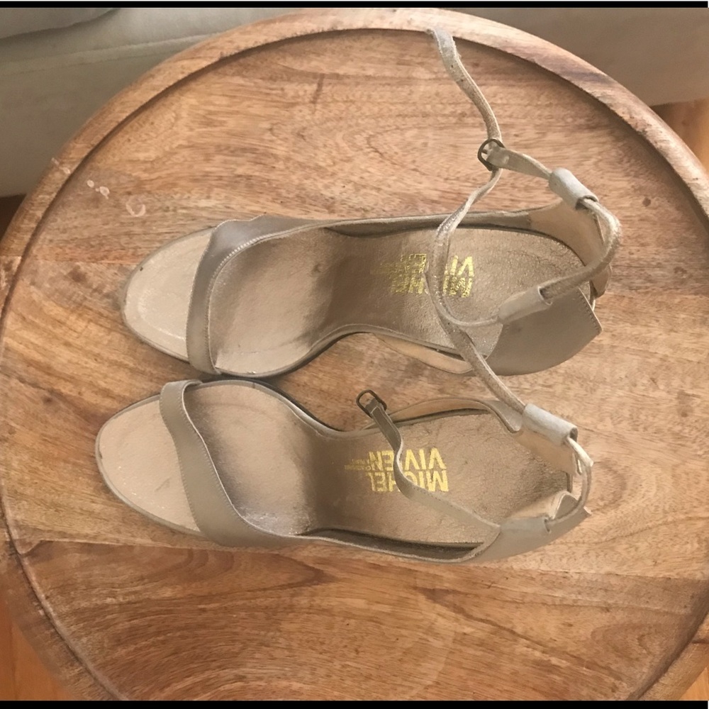 Michel Vivien Heels